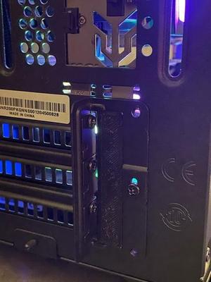 NR200 PCIe bracket slot cover