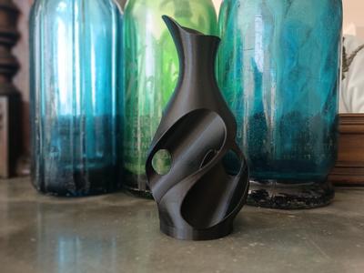 Twist Harmony Vases 4