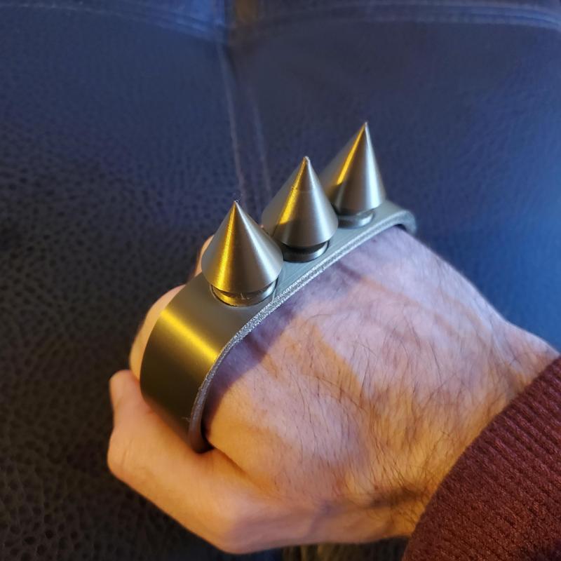 Spiked fist wrap coslay prop w/ extra spike