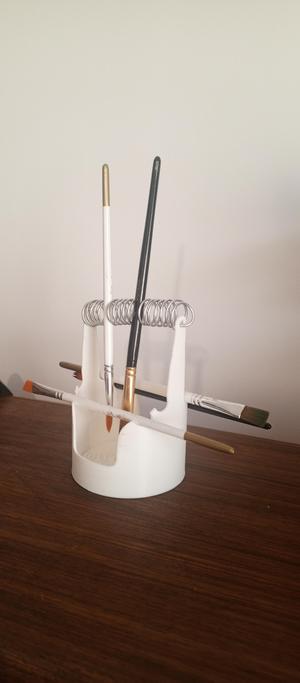 Artist’s Brush Cleaner & Holder / Accesorio para artistas: limpiador y sujetador de pinceles