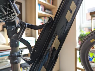 Bicycle bottle cage standoff 