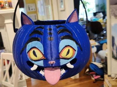 derpy tiger trick or treat bucket