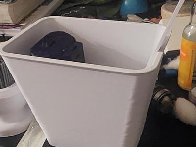 Mini Trash Can