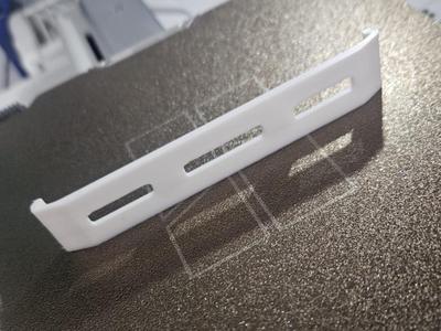 Slim license plate holder UE