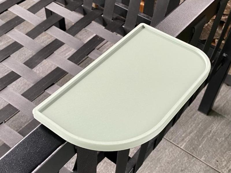 Clip-On Table for outdoor Sofa