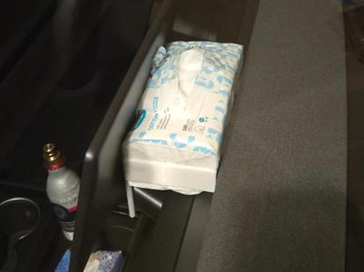 Tesla model 3 behind screen tissue box holder