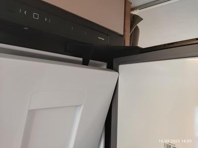 Knaus MAN 640MEG Refrigerator / Freezer Holder