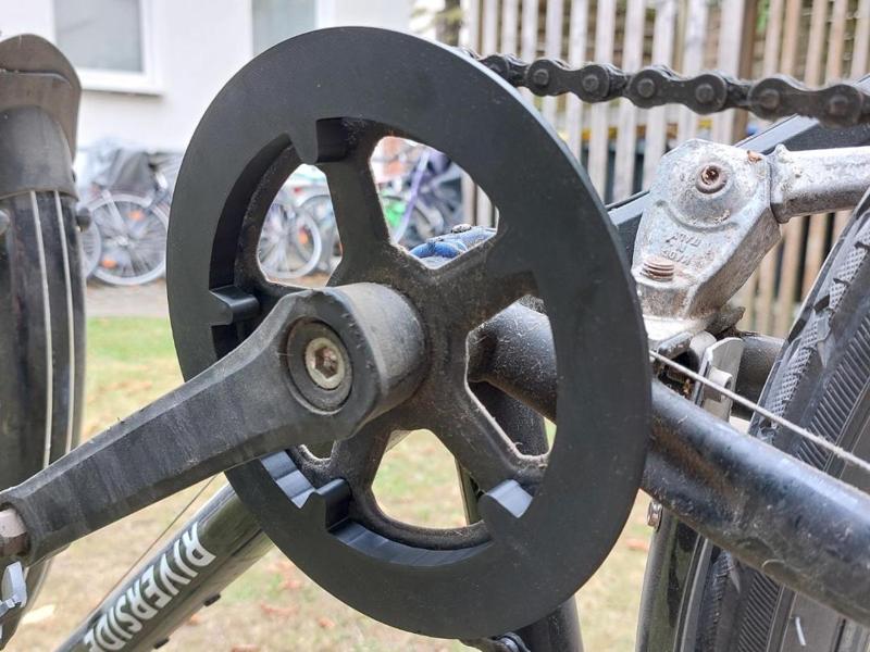 Decathlon Cross Bike 28'' Riverside Chain Guard