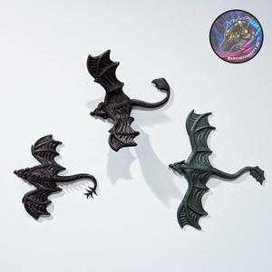 Flying Wall Dragons Decor