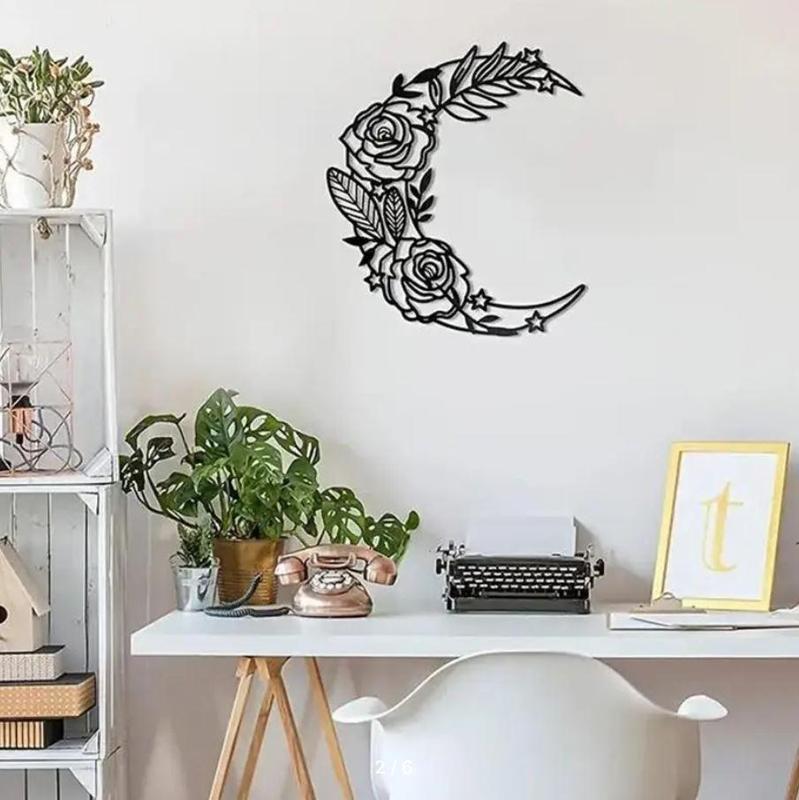 Moon-shaped wall decor