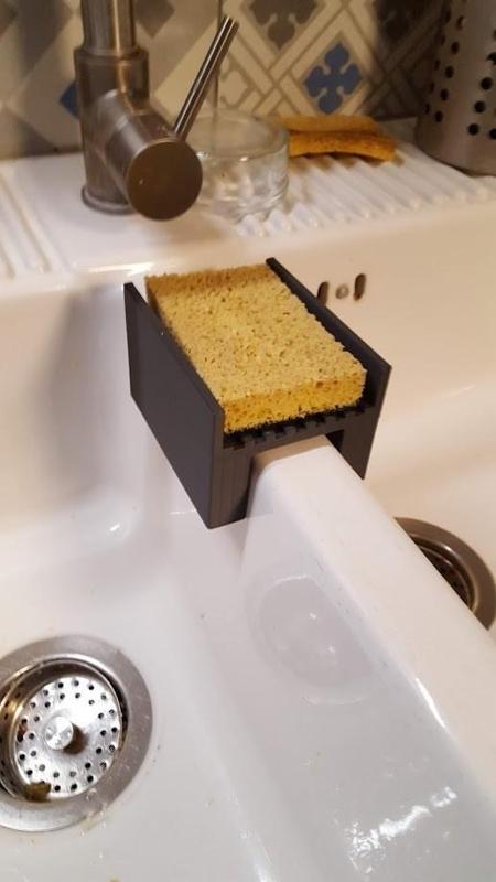 Sponge holder