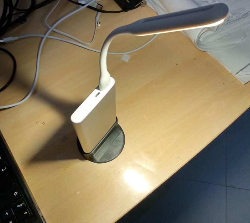 Stand for Xiaomi Mi Powerbank 2 10000mAh