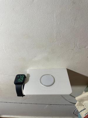 Nightstand support for iPhone and Apple Watch with MagSafe - Nightstand support for iPhone and Apple Watch with MagSafe