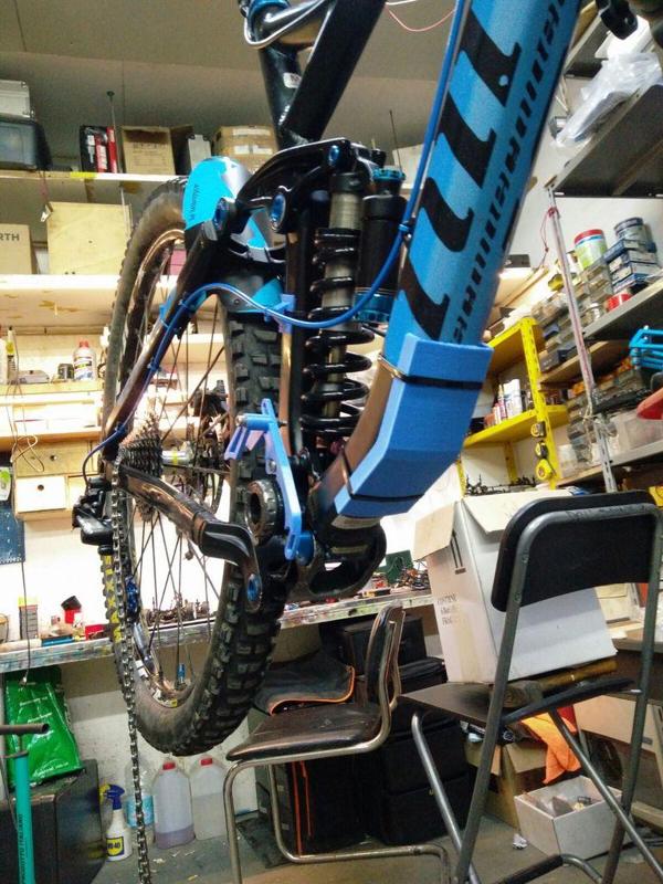 MTB FRAME GUARD