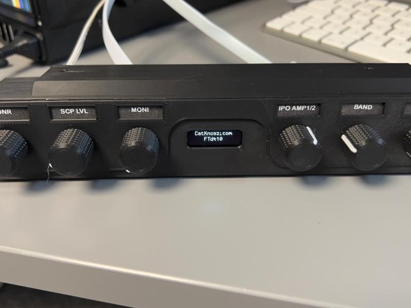 CatKnobz Case by M0KPO