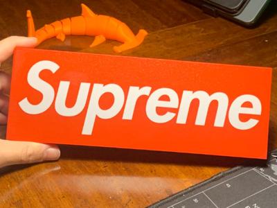 Box Logo SUPREME
