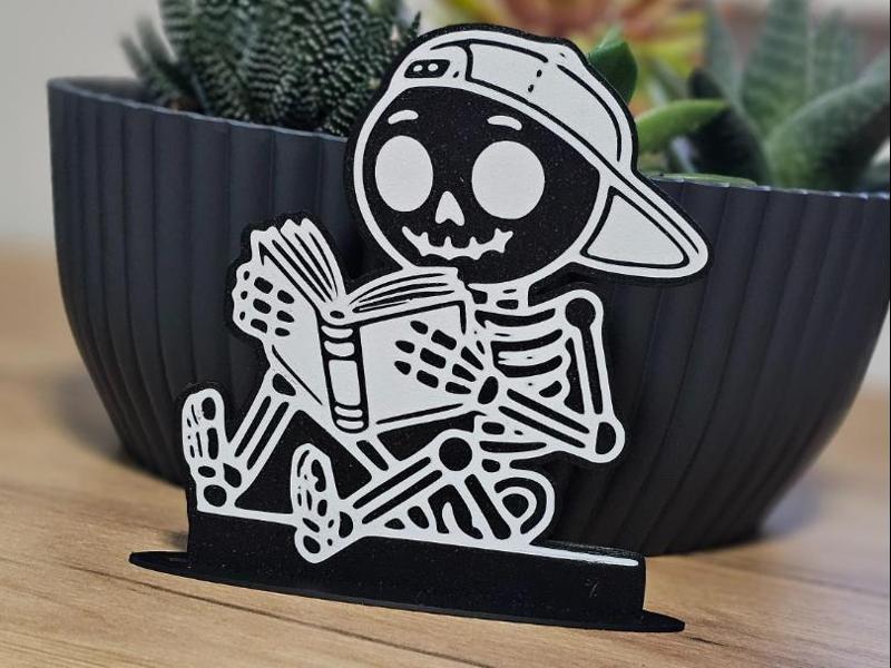 Cute Skeleton Reading with Stand