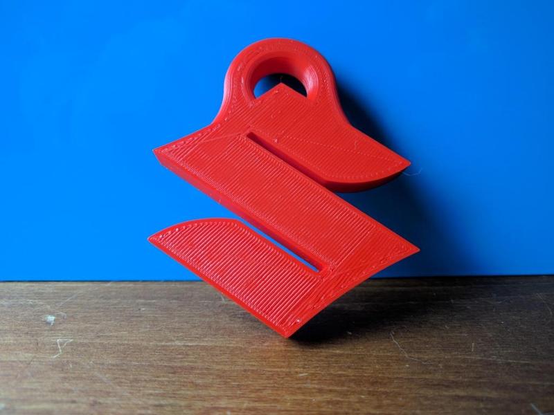 Suzuki 'S' Logo keyring resized