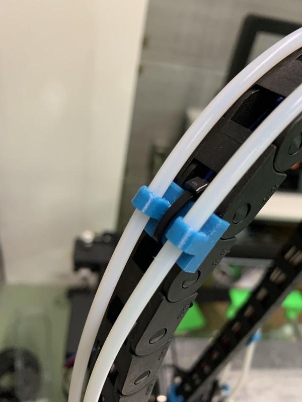 Boweden Tube guide on Tronxy X5SA Cable Carrier