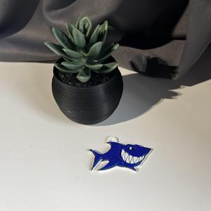 SHARK KEYCHAIN