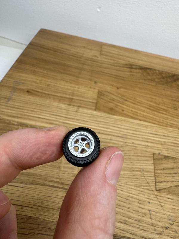 RBN WHEELS OFF-BRD 1/64 RIMS FOR HOT WHEELS OR MATCHBOX