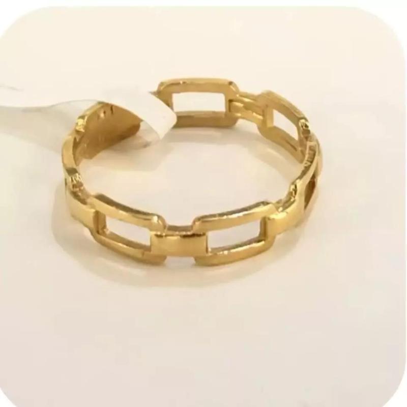 Gold chain ring
