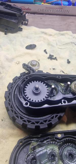 Ecovacs T8 aivi gear