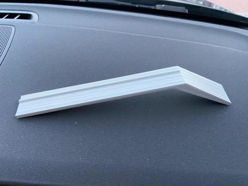 Polestar 2 Phone Holder