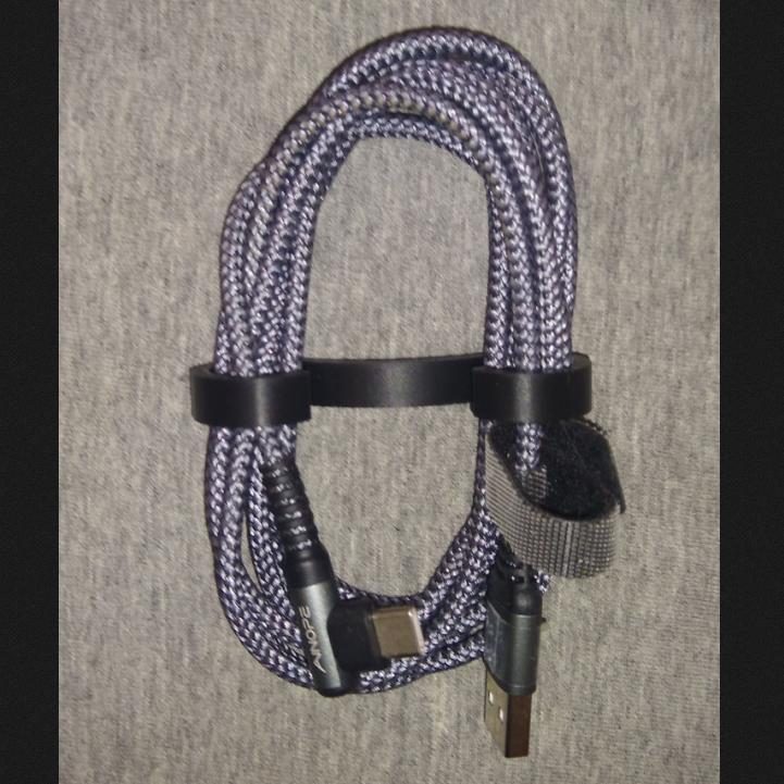 2-3 meter coiled USB cable holder