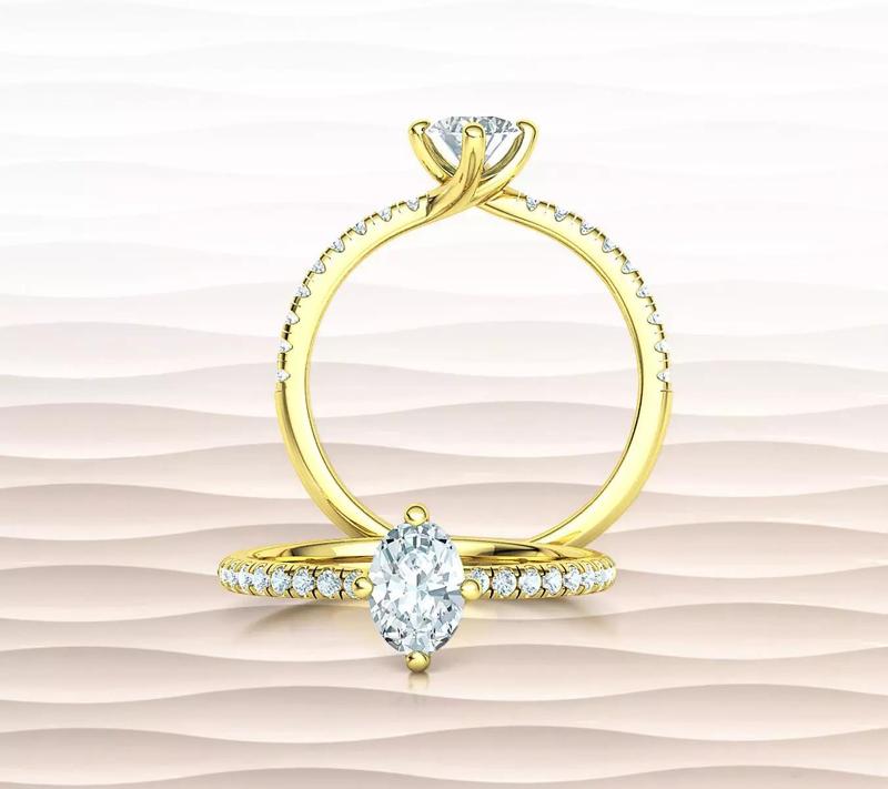 Solitaire Engagement Compass Set Four Claw Ring 7x5 Oval stone