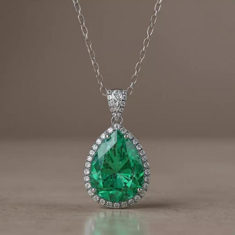 Emerald Halo Elegance