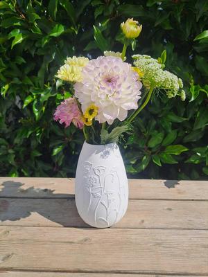 Flower vase