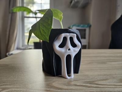 Ghost Face Hood Planter