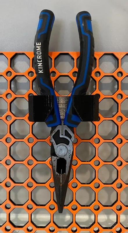 Plier holder for Multiboard (thicker pliers)   