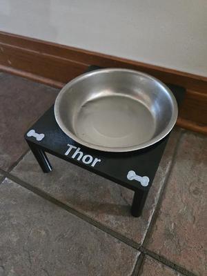 Customizable Pet Bowl Stand - Parametric   