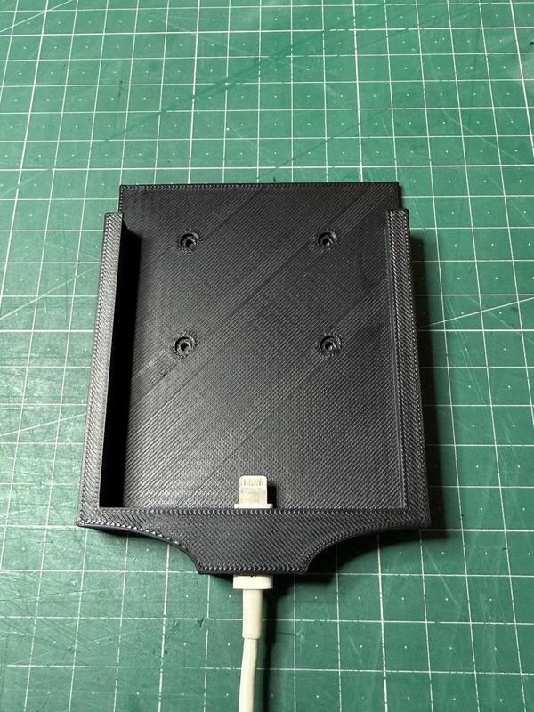 iPhone 8 mobile phone holder