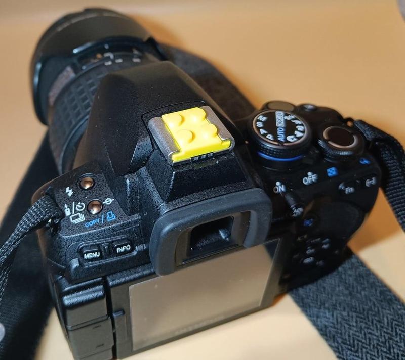 Lego hot shoe cover for camera (remixed, no support)