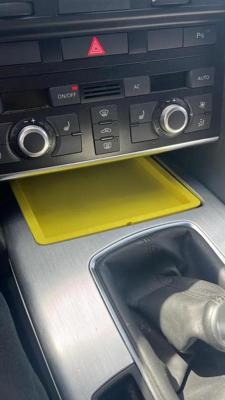 Audi A6 C6 4F Aschenbecher Fach   