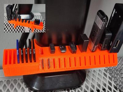 USB, SD and MicroSD holder