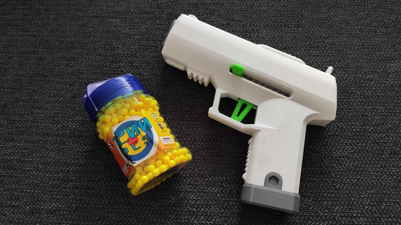 Toy Blaster - 6 mm balls