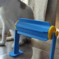 SLOW FEEDER : FEEDING TOY FOR CATS AND DOGS