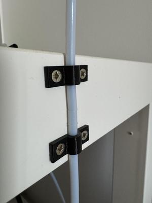 PTFE guide clip