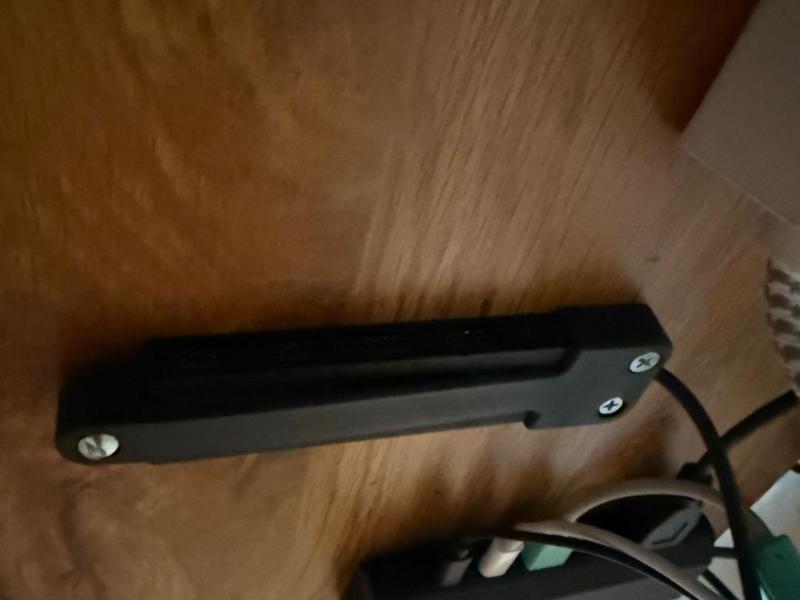 Anker 4-Port USB Hub Mount Support