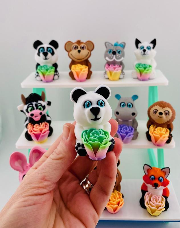 Mother's Day Roseables Bear Group