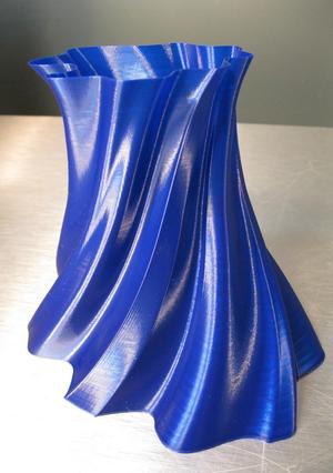 Wave Inspired Pencil Holder / Vase Mode