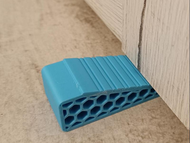 Door stop honeycomb