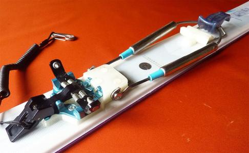 TELEMARK SKI BINDING FOR PLUM