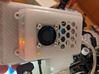 Raspbeery Pi case - bigger fan + power button