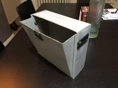 Covid mask dispenser out of a filament box