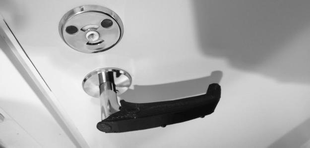 Door handle: antibacterial*, antivirus*